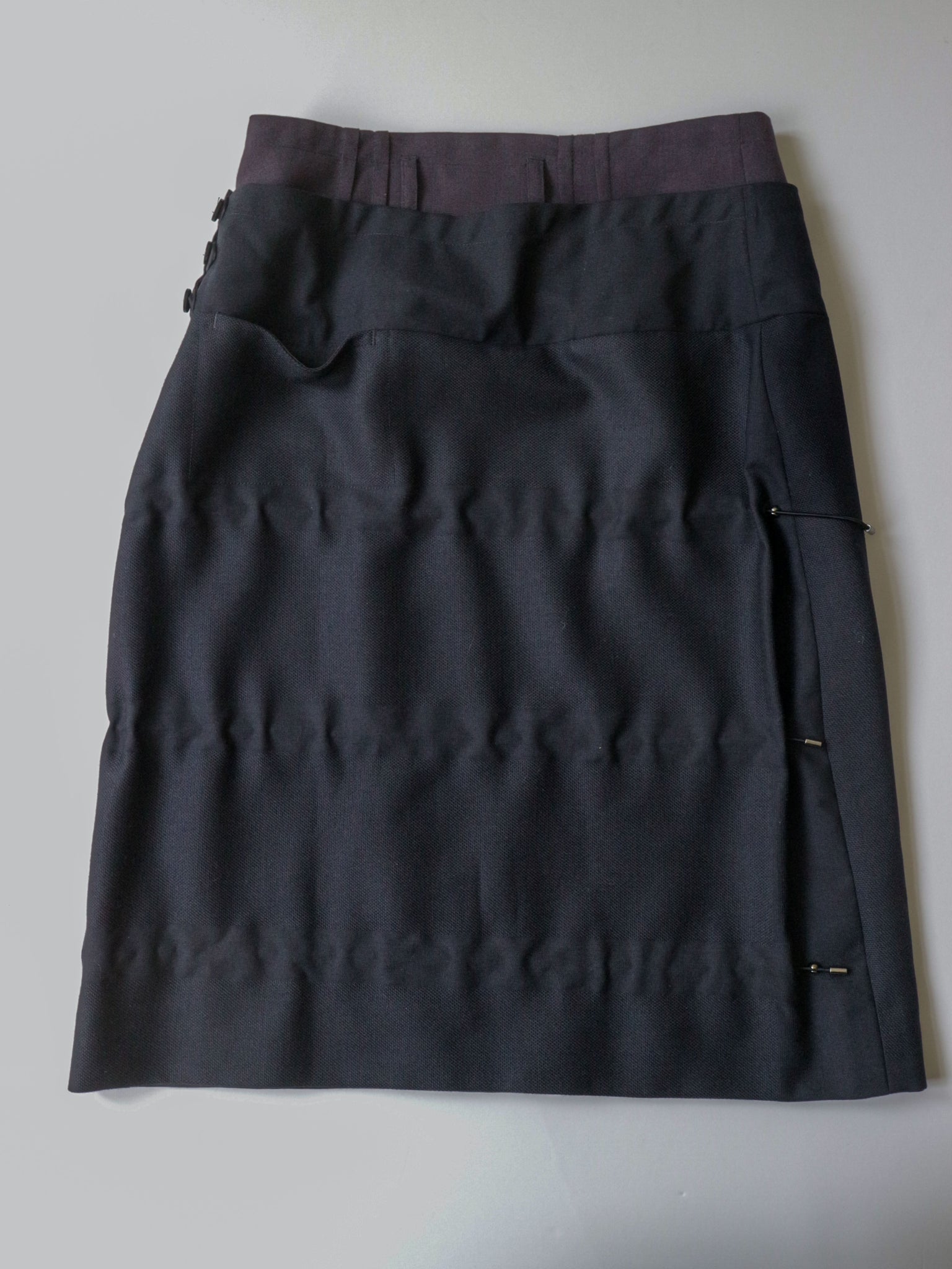 0540 / MF+G Midi Skirt