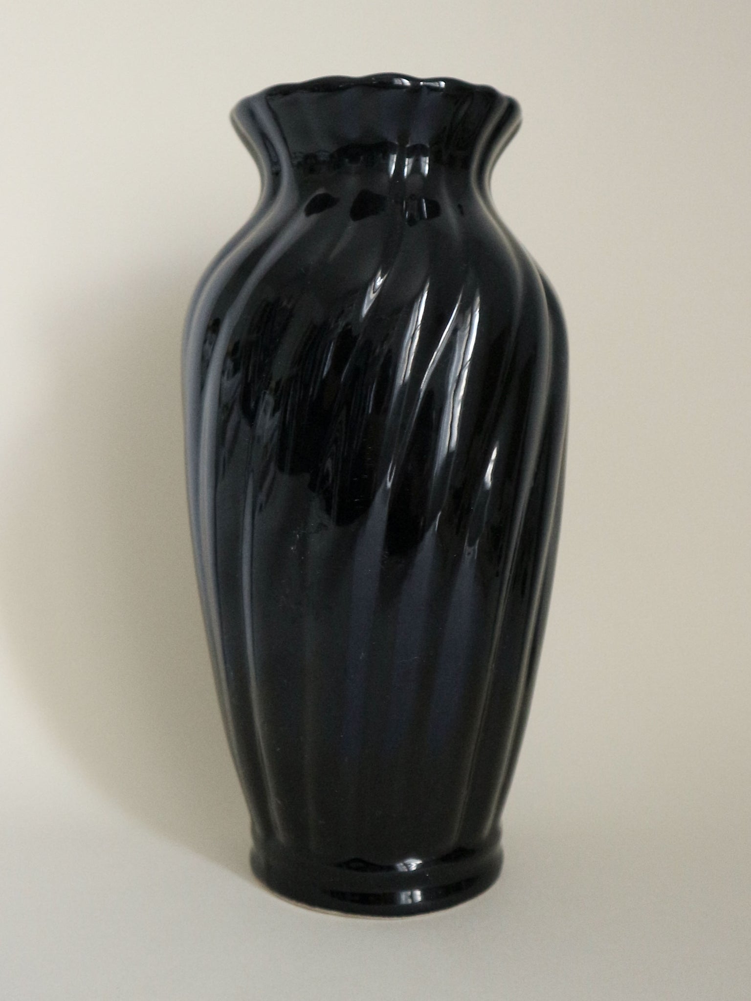 0450 / 1970s Vase