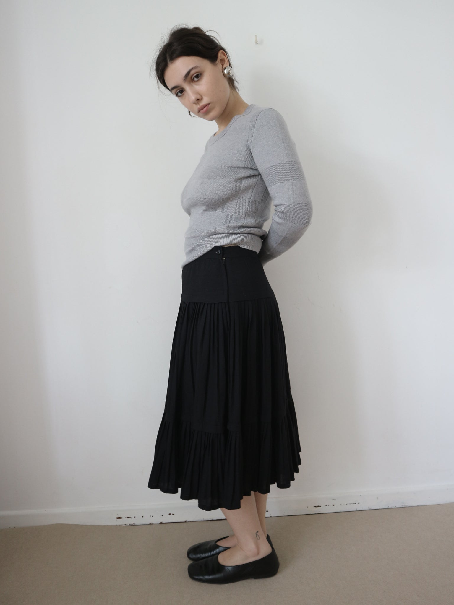 0643 / Wool Pleated Skirt