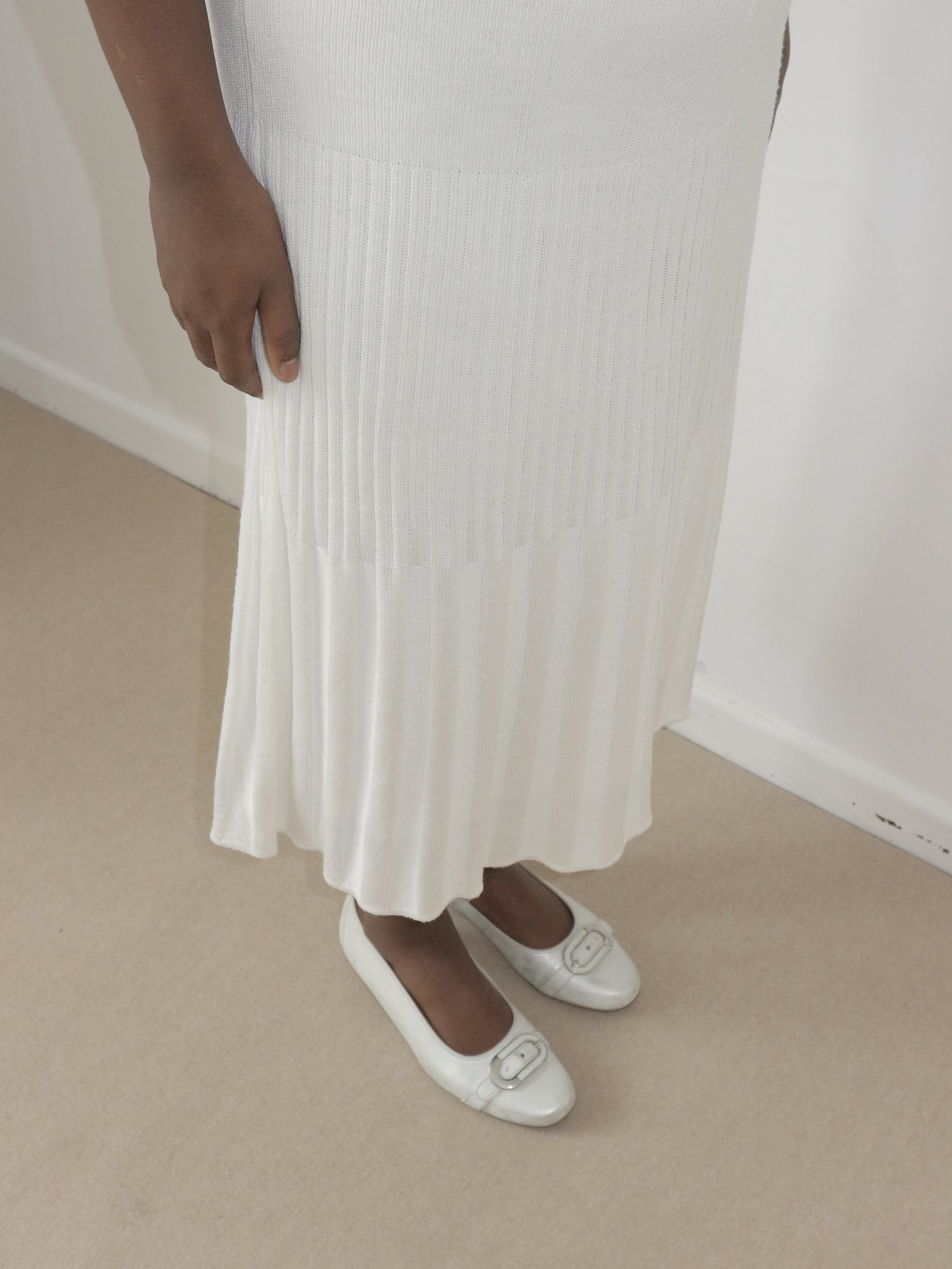 0088 / Asymmetric ribbed skirt