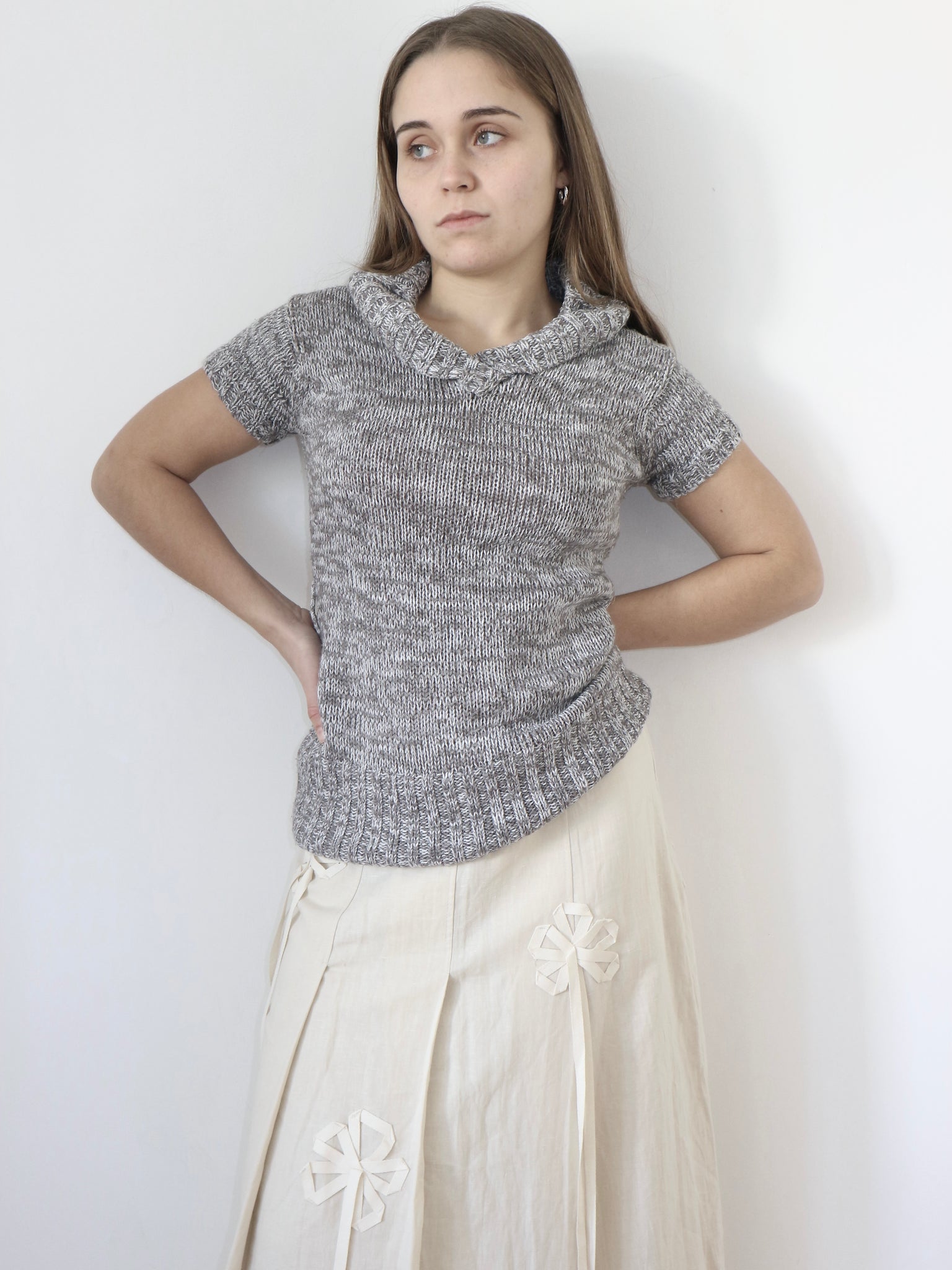 0410 / Handmade Knitted Top