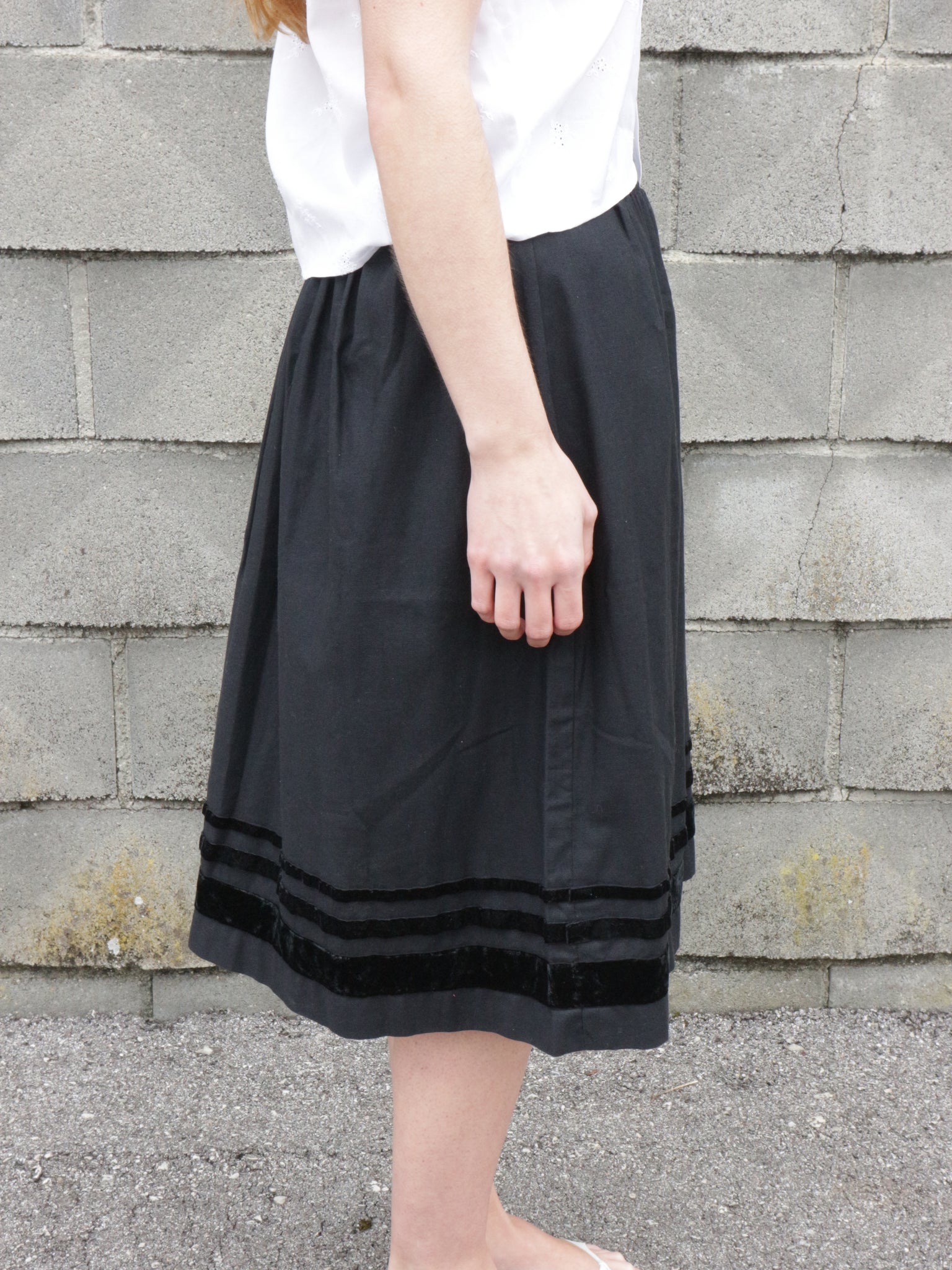 0452 / Antique Handmade Skirt