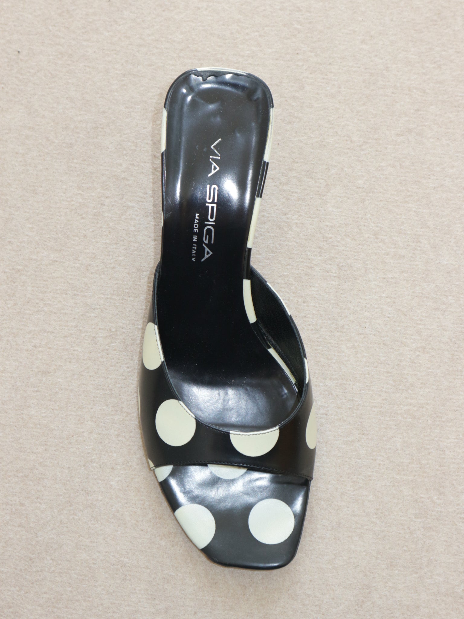 0479 / Polka Dot Sandals